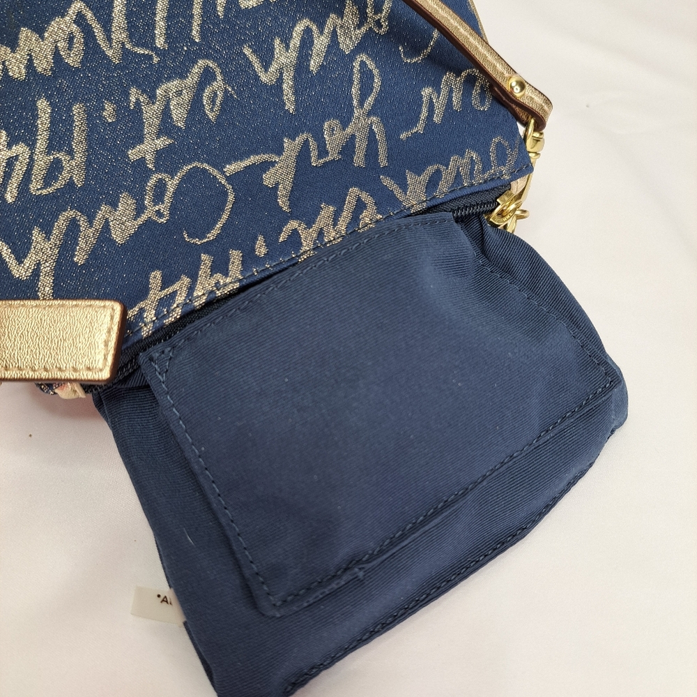 'COACH' 'POPPY' SIGNATURE SCRIPT LUREX JACQUARD WRISTLET & DUST BAG SET - Picture 9 of 15
